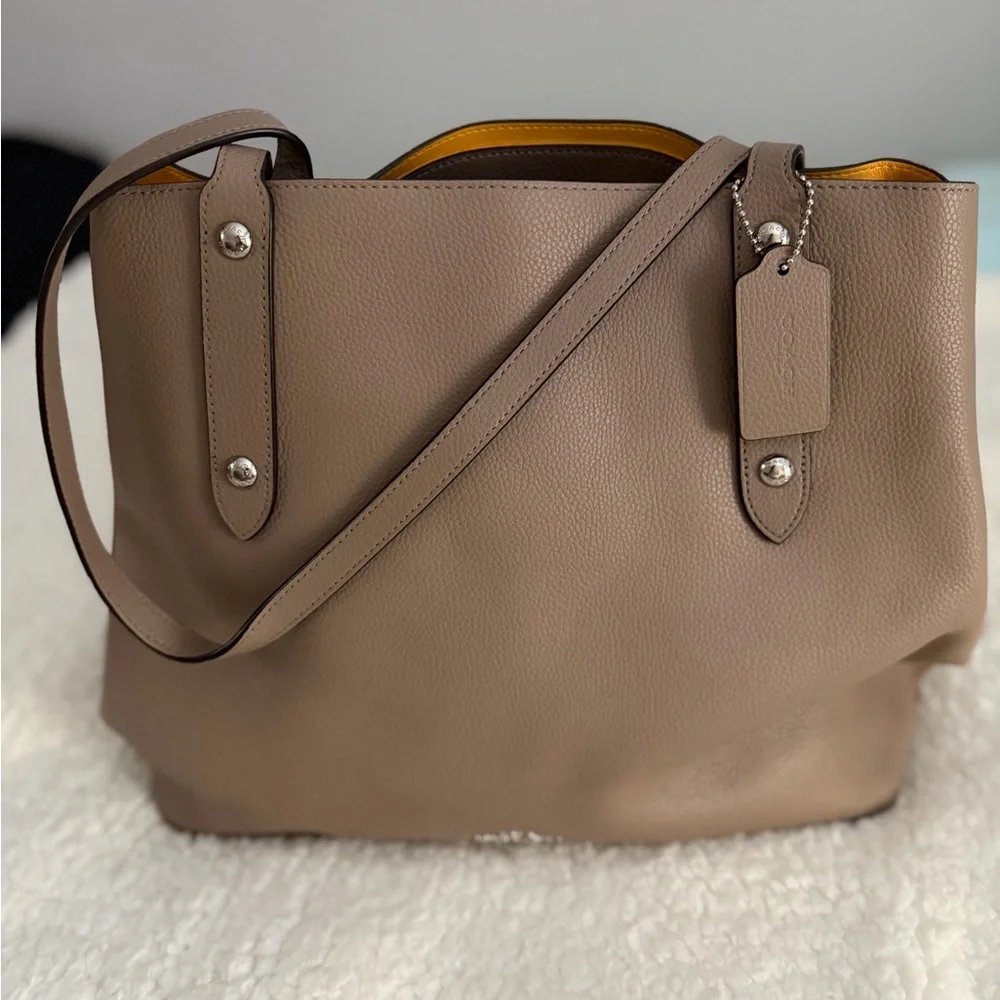 Coach Park Metro Shoulder Bag - Picture 5 of 11